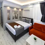 Aparthotel Apollo & 3*