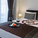 Aparthotel Apollo & 3*