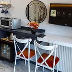 Aparthotel Apollo & 3*