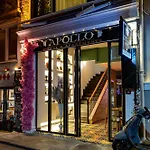 Aparthotel Apollo & 3*