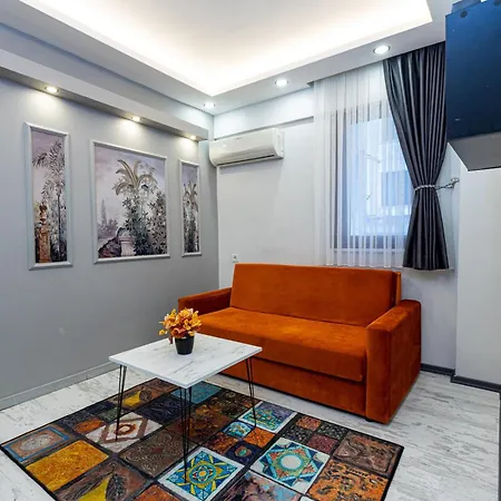 Apollo & 3* Istanbul