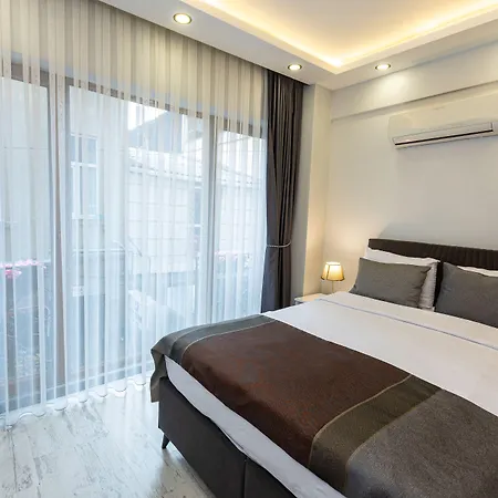 Apollo & Lejlighedshotel 3*