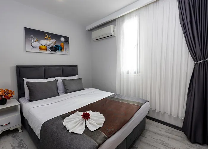 Apollo & Aparthotel 3*