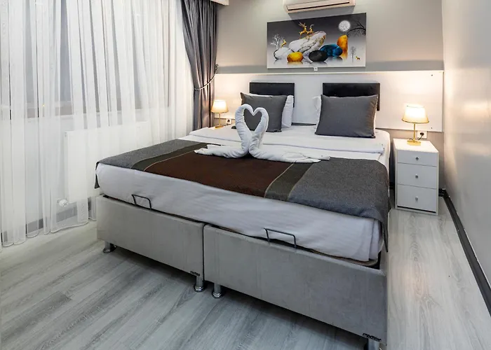 Apollo & Aparthotel 3*