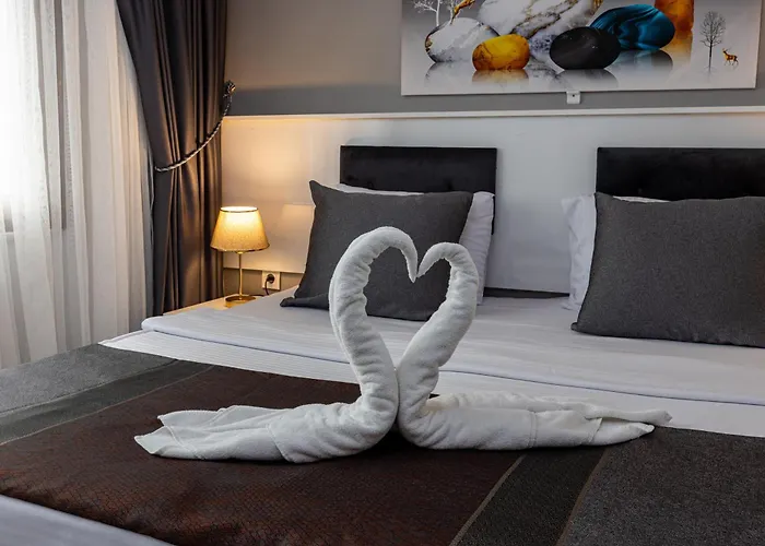 Apollo & Apart-hotel 3*