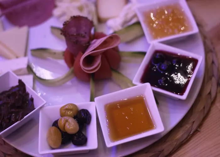 Apart-hotel Apollo &