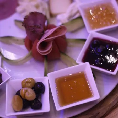 Apart-hotel Apollo &